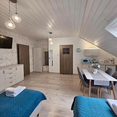 Goscinne Pod Lipami *