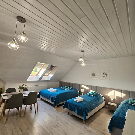 Goscinne Pod Lipami *