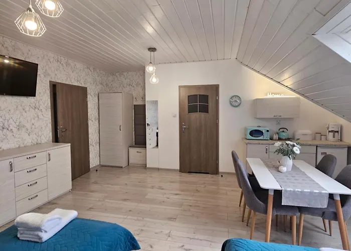 Goscinne Pod Lipami *