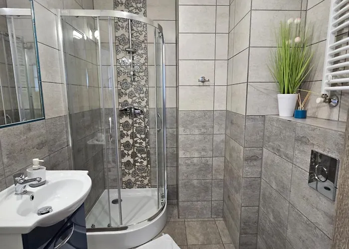 Δωμάτια σε οικογενειακή κατοικία Goscinne Pod Lipami Kudowa-Zdrój