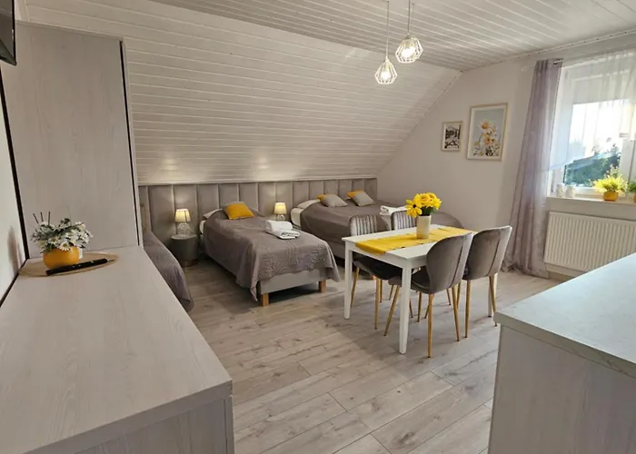 Δωμάτια σε οικογενειακή κατοικία Goscinne Pod Lipami